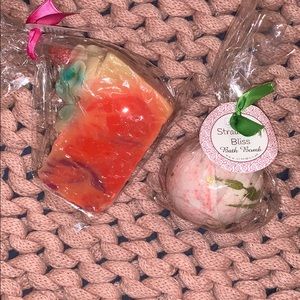 Scented Bath Bomb & Artisan Soap Cake Shape!🍰